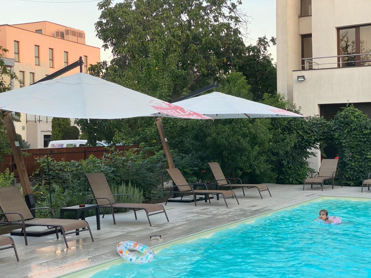 Hotel Perla Timişoara Exterior foto