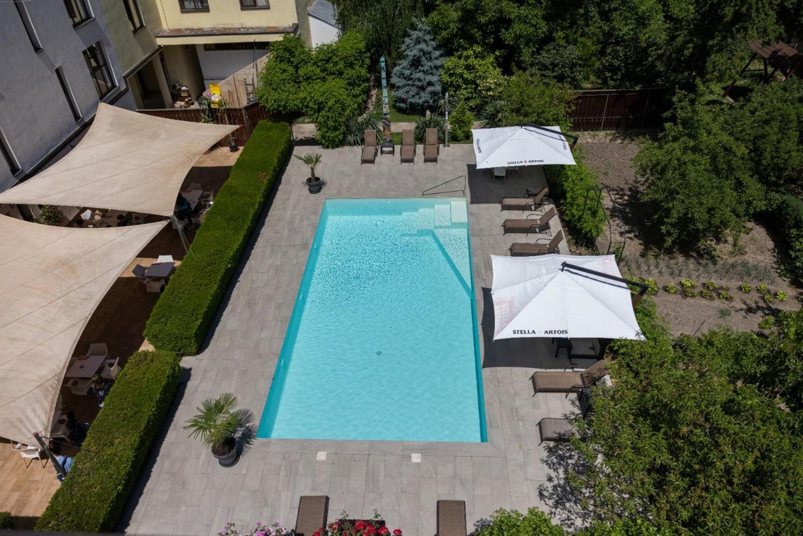 Hotel Perla Timişoara Exterior foto